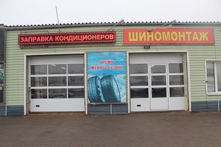 Фото промышленных секционных ворот